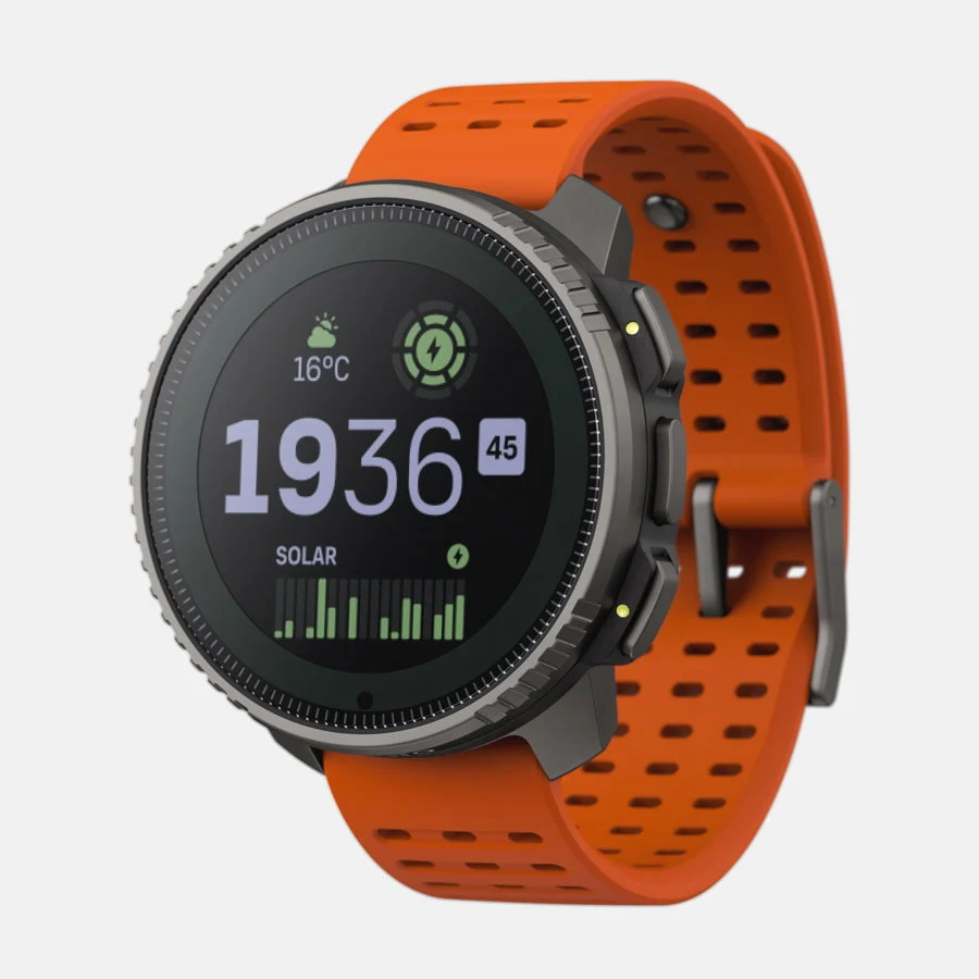 02_suuntovertical_titaniumsolarcanyon-perspective-c-14-watch-face.webp