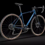 Velo-de-route-Lapierre-Crosshill-2.0-2025.jpg