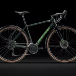 Velo-de-route-Lapierre-Crosshill-3.0-2025.jpg