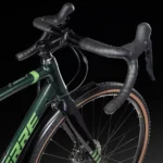 Velo-de-route-Lapierre-Crosshill-3.0-2025.jpg