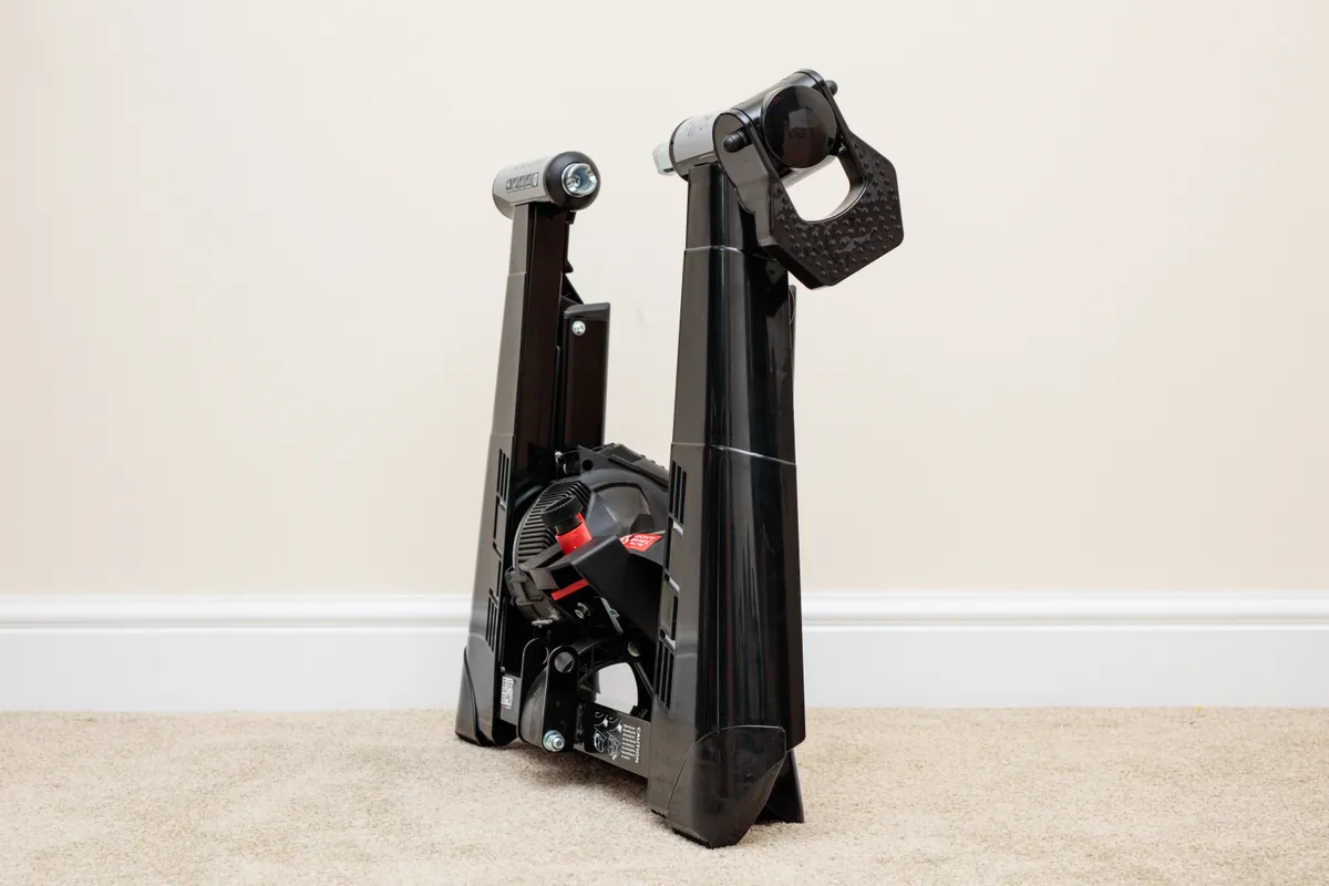Elite-Novo_Smart_Home_trainer.webp