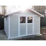 abri-de-jardin-en-pvc-112m-deco-gris-clair-et-blanc-grosfillex.jpeg