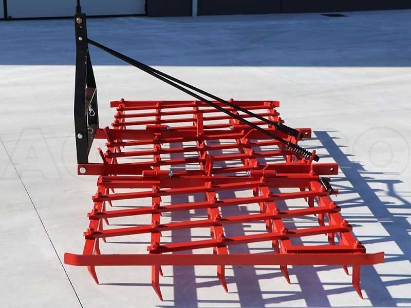 herse-dents-fixes-srie-mdium-epm60-porte-tracte-60-dents-repliable-300-cm-herse-dents-pour-tracteur-agrieuro-epm60-15902_0_1552990913_IMG_1774.jpg