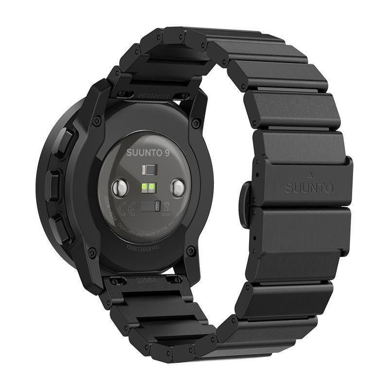 ss050759000-suunto-9-peak-full-titanium-black-front-view-800x800-back.jpg