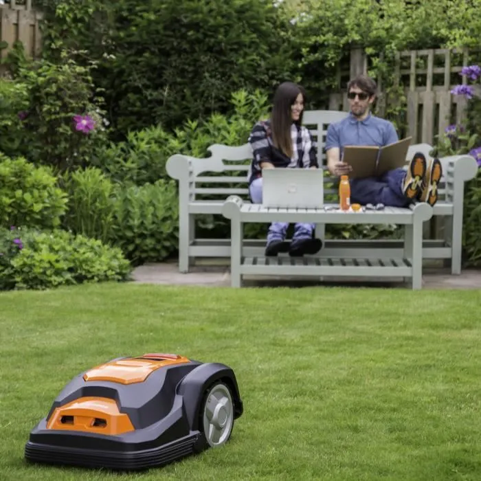 yard-force-robot-tondeuse-sa900b-avec-capteurs-d-3.webp